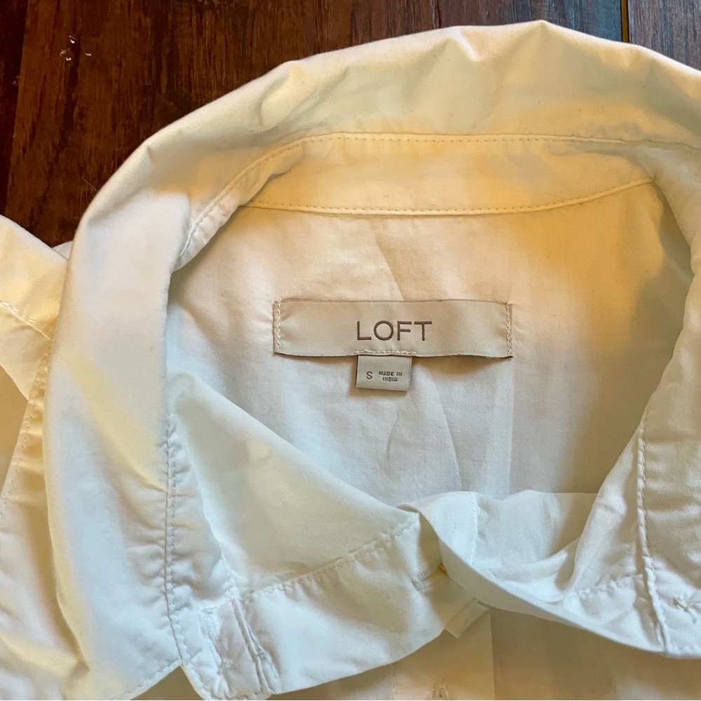 Loft white button down - Picture 2 of 6